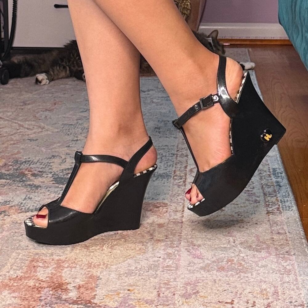 Vintage Y2K Harajuku Lovers black plastic wedge heels